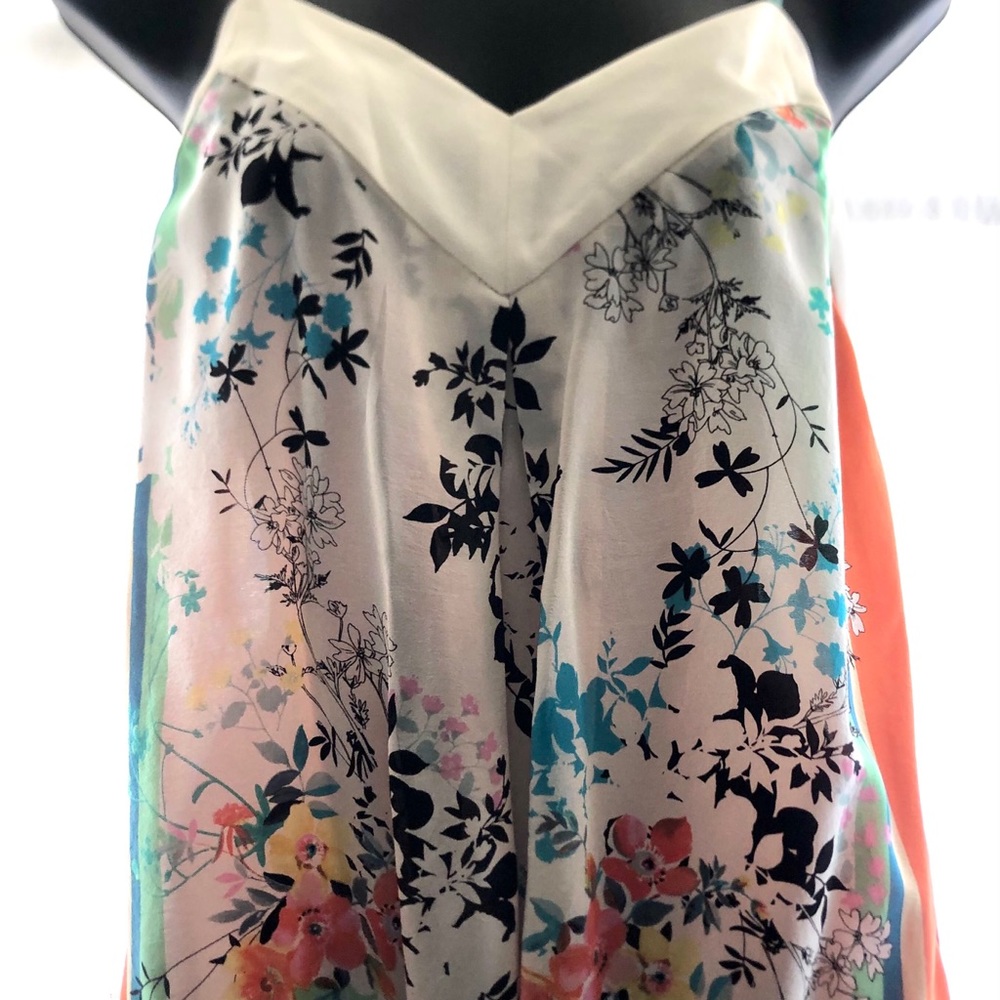 Beautiful Anthropologie Maeve silk top